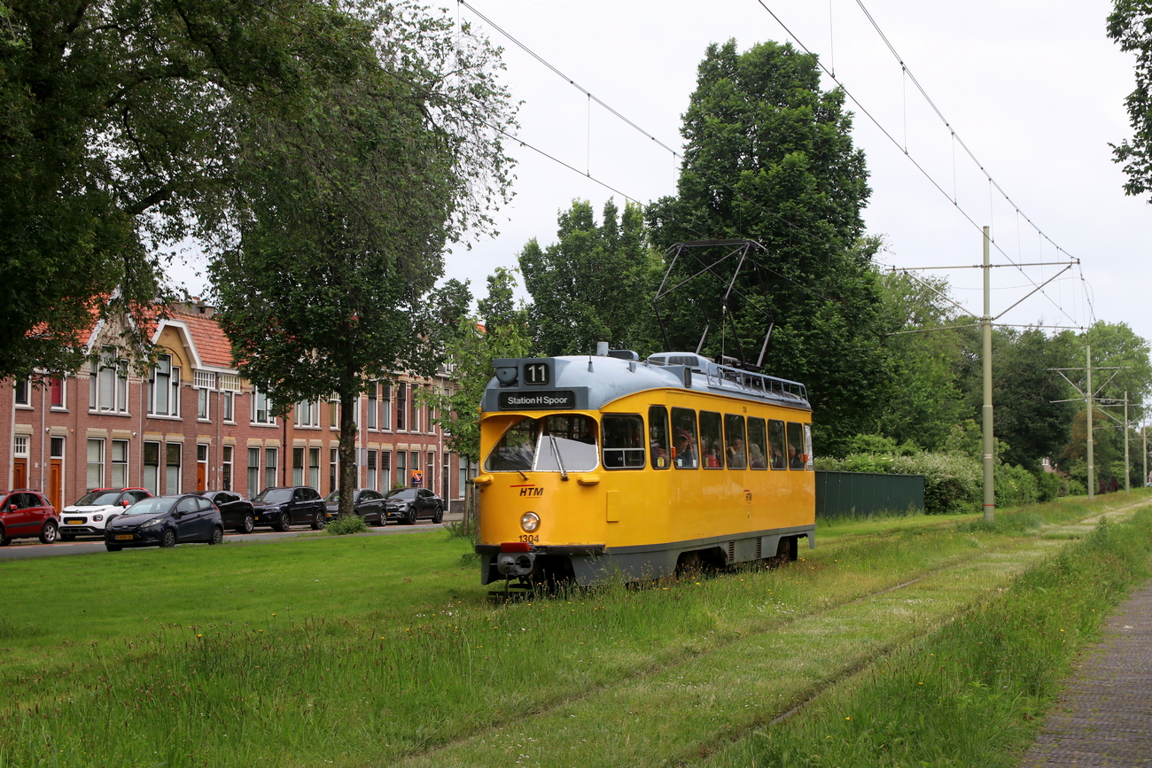 Гаага, BN PCC № 1304; Гаага — 75 лет вагонам P.C.C. (лат.)