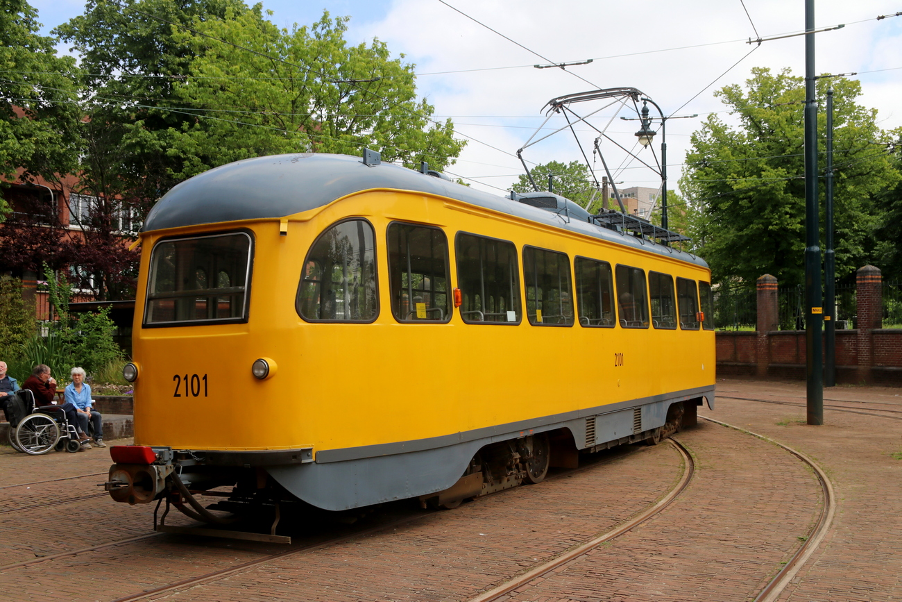 Гаага, BN PCC № 2101; Гаага — 75 лет вагонам P.C.C. (лат.)
