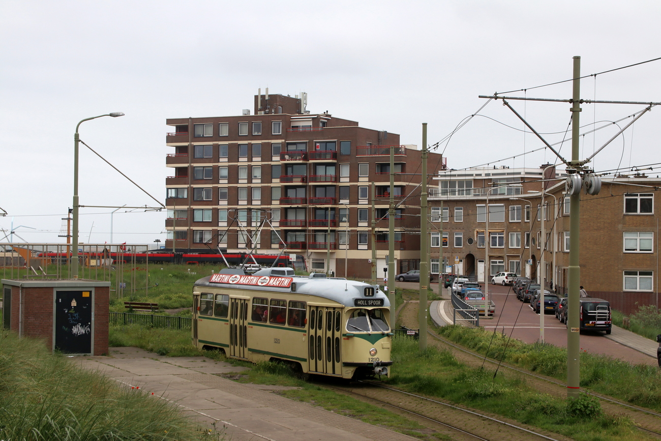 Гаага, BN PCC № 1210; Гаага — 75 лет вагонам P.C.C. (лат.)