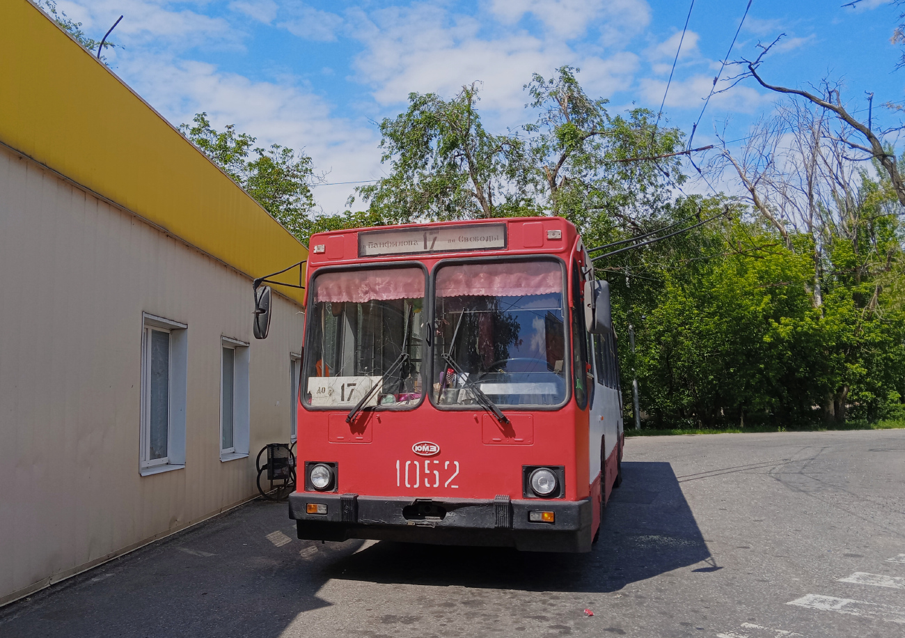 Донецк, ЮМЗ Т2 мод. 7 № 1052