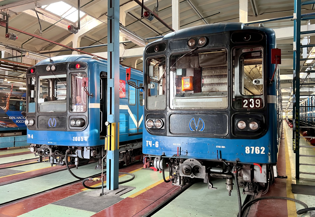 Санкт-Петербург, 81-717 (ЛВЗ) № 8762