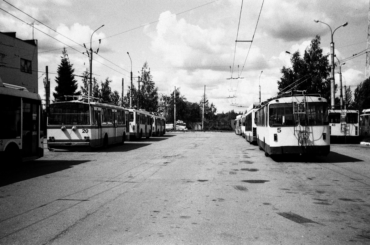 Великий Новгород, ЗиУ-682 КР Иваново № 5; Великий Новгород — Троллейбусное депо