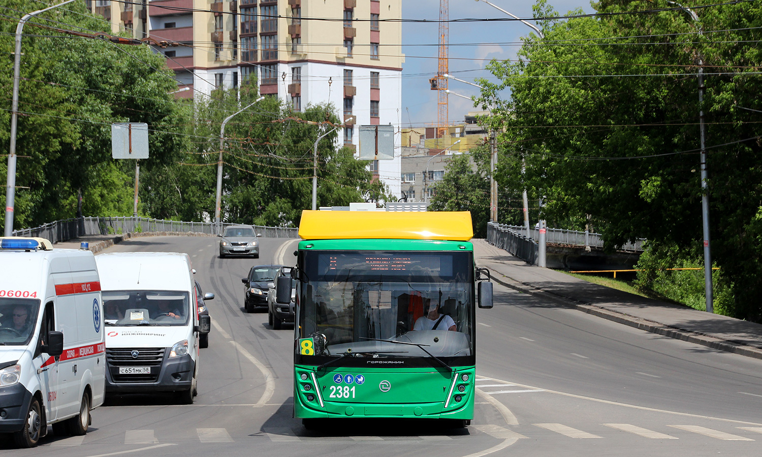 Пенза, УТТЗ-6241.01 «Горожанин» № 2381