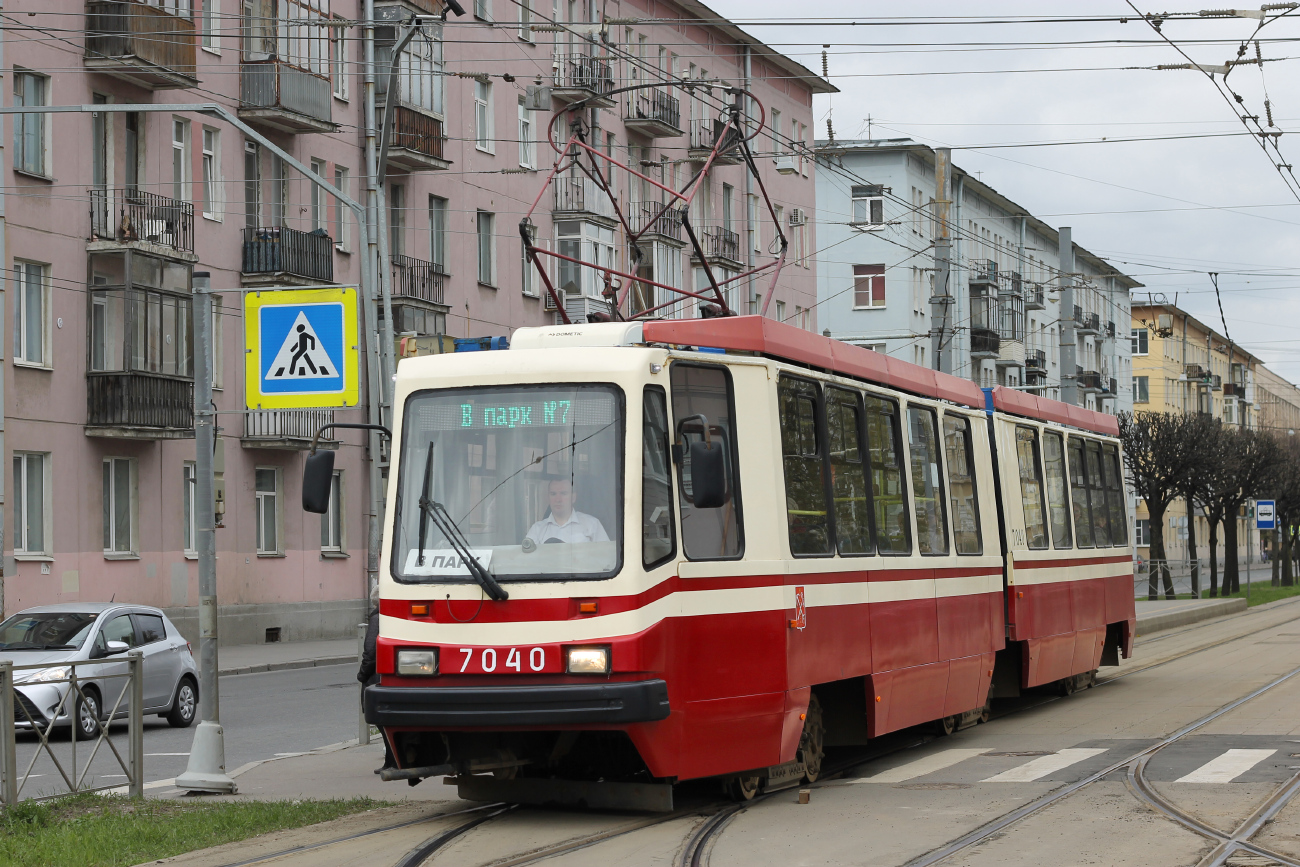 Санкт-Петербург, ЛВС-86М2 № 7040