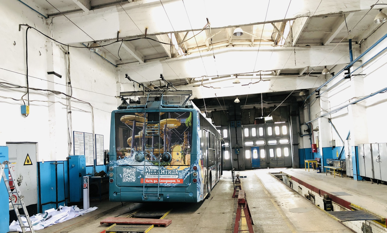 Крымский троллейбус, Богдан Т70115 № 6402