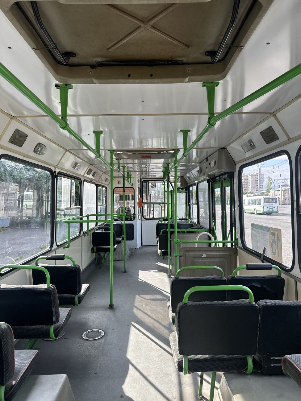 Ереван, ЛиАЗ-5280 (ВЗТМ) № 004