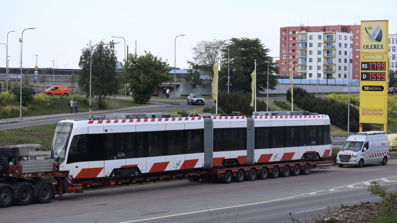 Таллин, PESA Twist 147N № 521