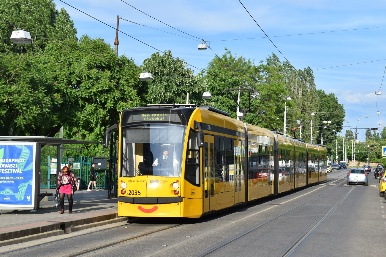 布达佩斯, Siemens Combino Supra NF12B # 2035