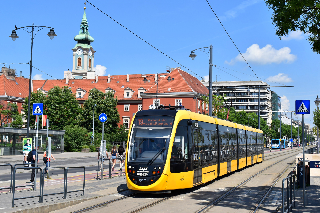 Budapest, CAF Urbos 3 № 2232