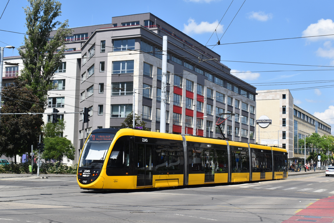 Будапешт, CAF Urbos 3 № 2245