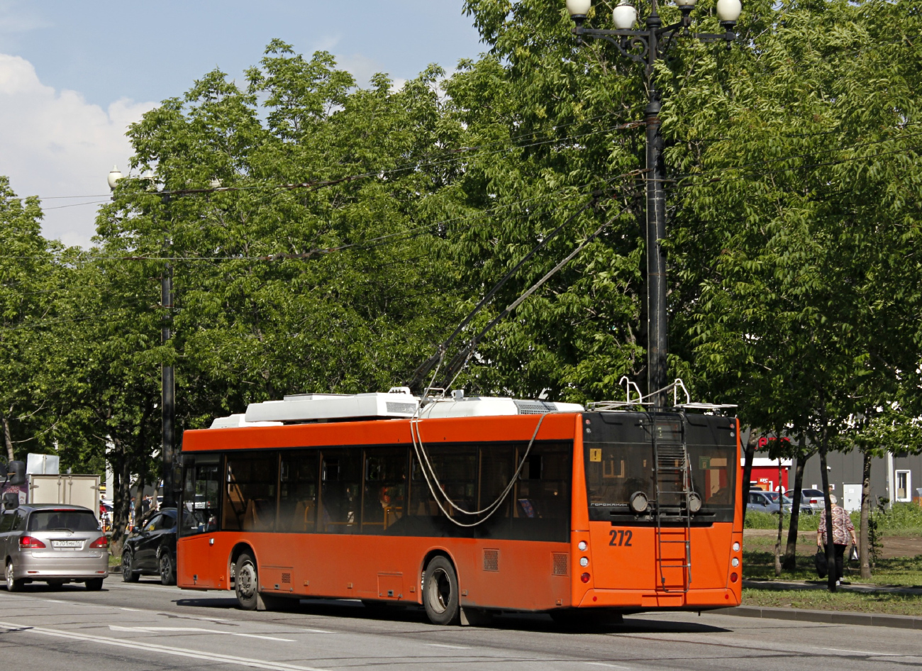Хабаровск, УТТЗ-6241.01 «Горожанин» № 272