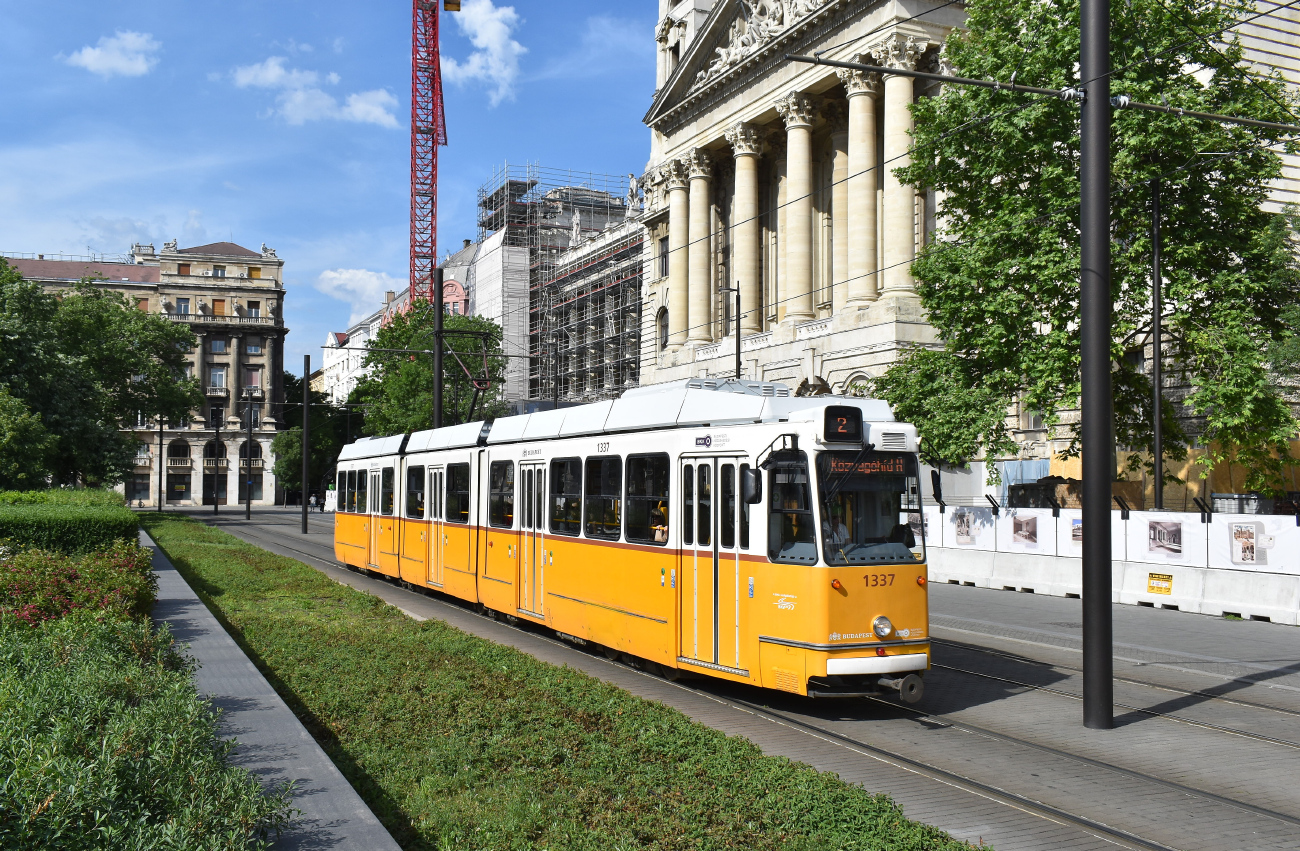 Budapest, Ganz-Hunslet KCSV7 — 1337