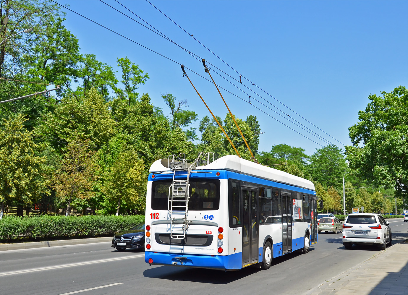 Ростов-на-Дону, УТТЗ-6241-10-02 «Горожанин» № 112