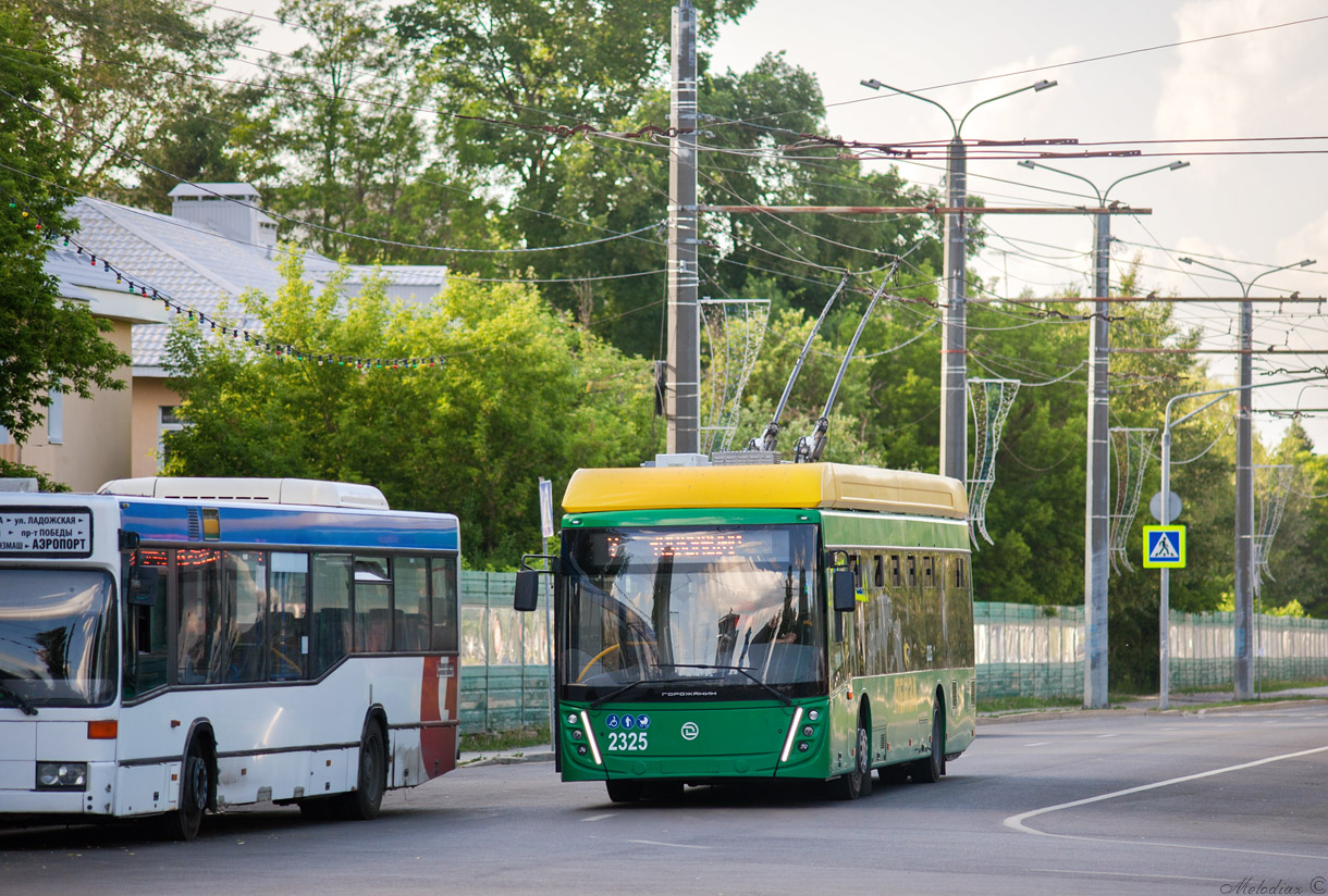 Пенза, УТТЗ-6241.01 «Горожанин» № 2325