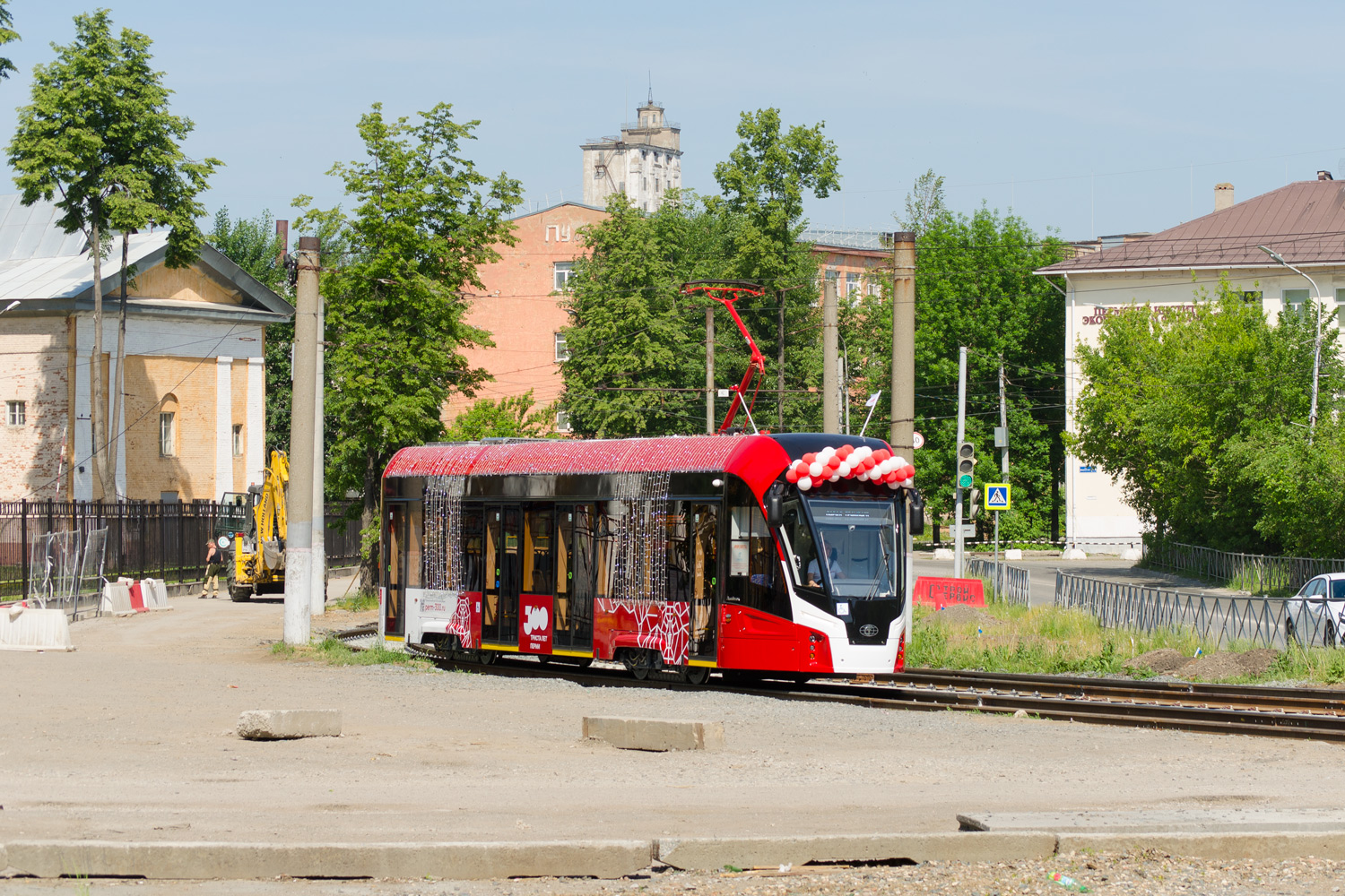 Пермь, 71-911ЕМ «Львёнок» № 6943; Пермь — Парад трамваев в честь дня города Перми
