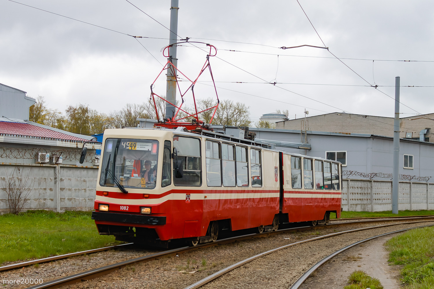 Saint-Petersburg, LVS-86K č. 1082