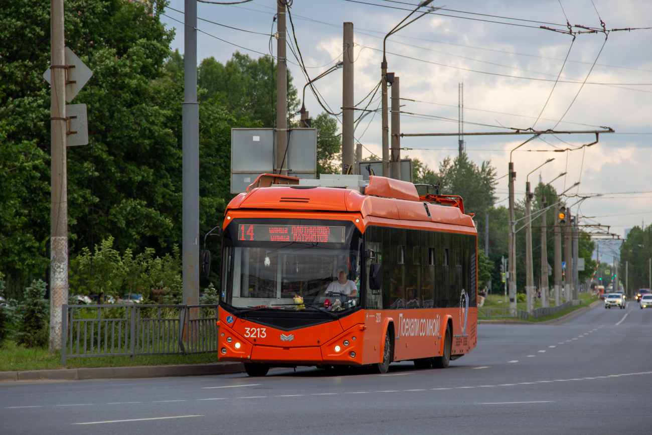Нижний Новгород, БКМ 32100D № 3213