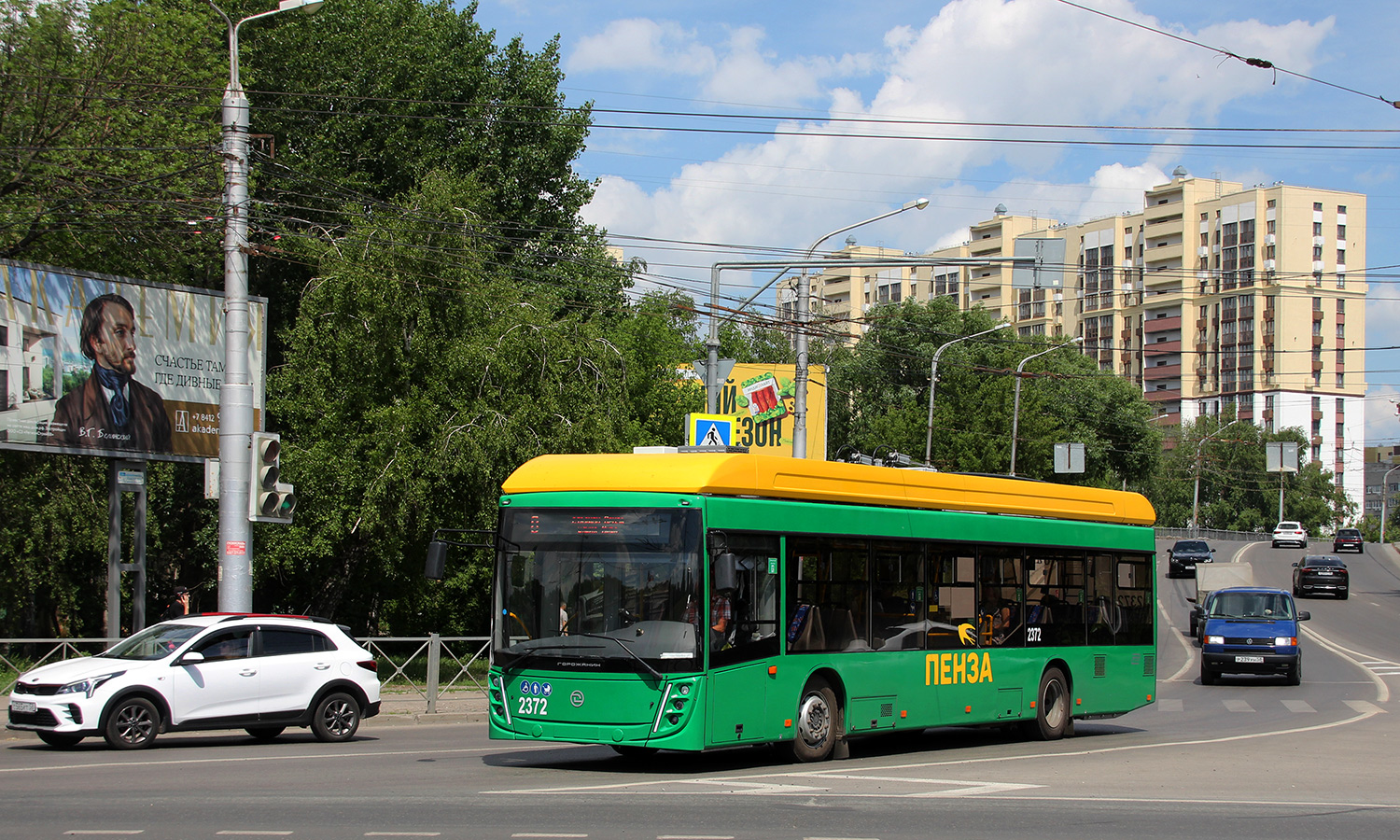 Пенза, УТТЗ-6241.01 «Горожанин» № 2372