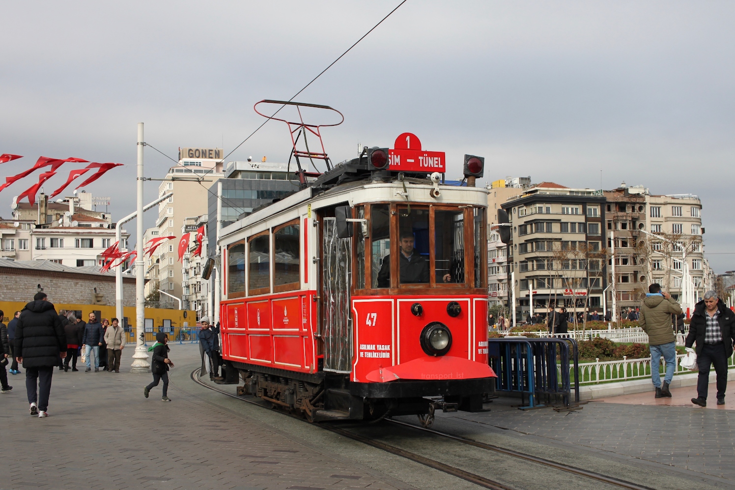 Стамбул, Двухосный моторный Franco-Belge № 47