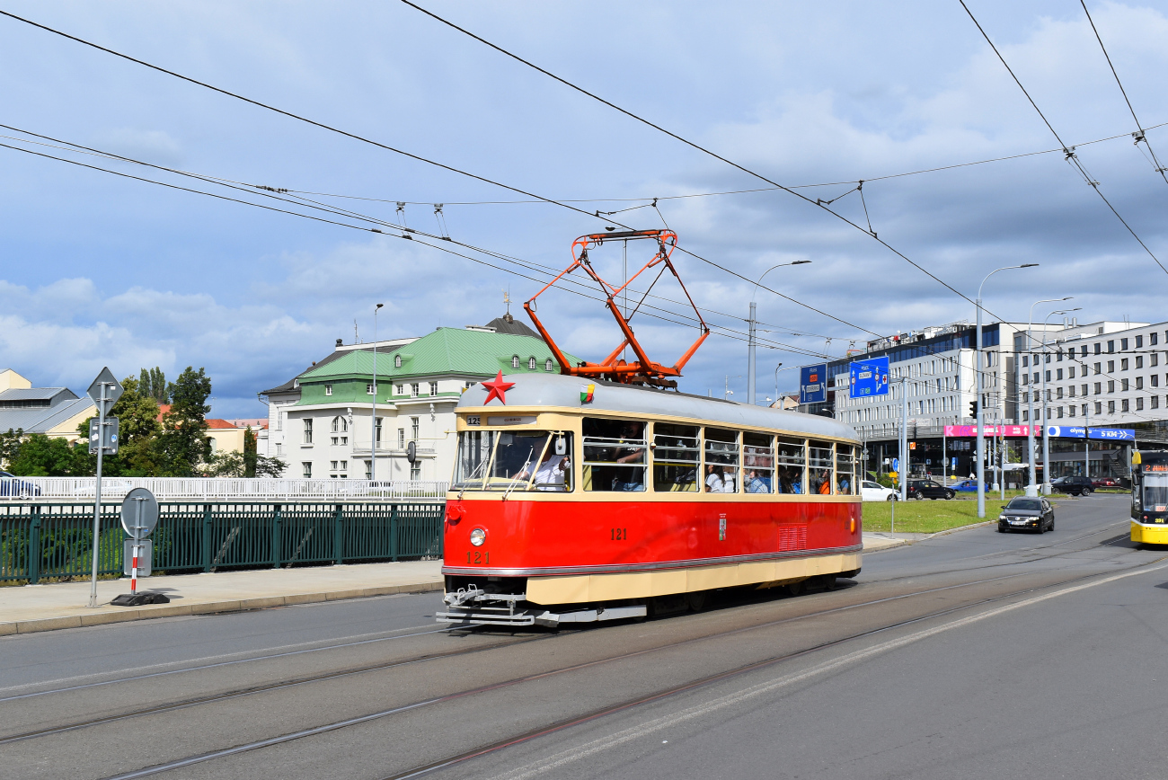 Plzeň, Tatra T1 № 121; Plzeň — Oslava výročí 125 let MHD v Plzni / Celebrating the 125th anniversary of public transport in Pilsen Plzeň, Tatra T1 № 121; Plzeň — Oslava výročí 125 let MHD v Plzni / Celebrating the 125th anniversary of public transport in Pilsen