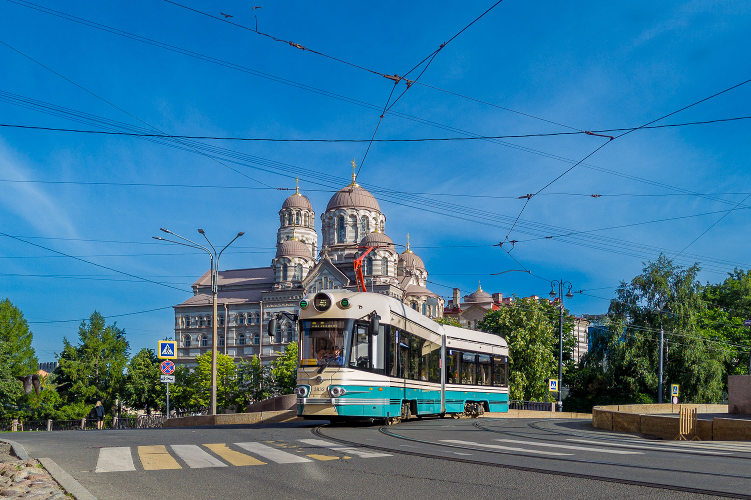 Санкт-Петербург, 71-421Р «Довлатов» № 3832