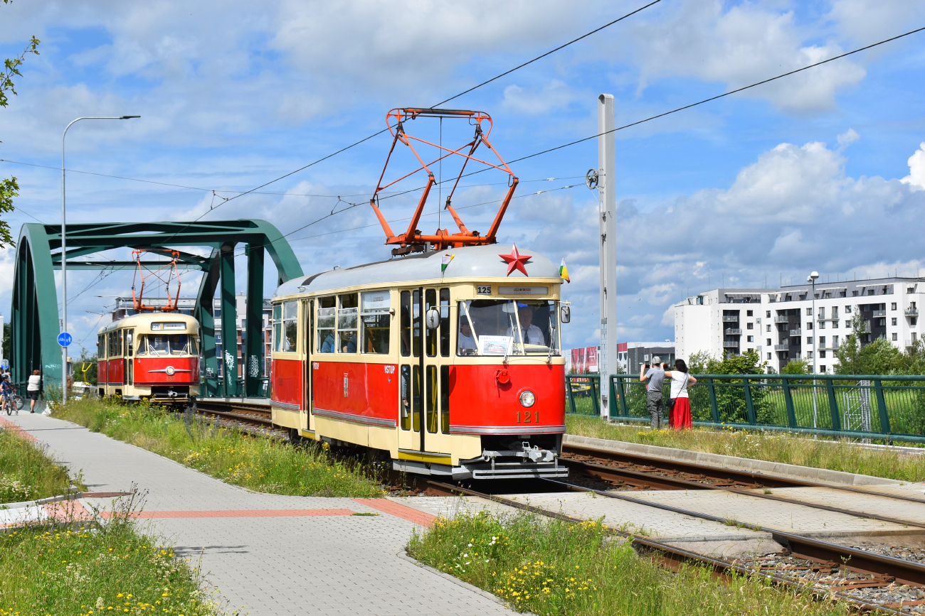 Пльзень, Tatra T1 № 121; Пльзень — Празднование 125-летия общественного транспорта в Пльзене Пльзень, Tatra T1 № 121; Пльзень — Празднование 125-летия общественного транспорта в Пльзене