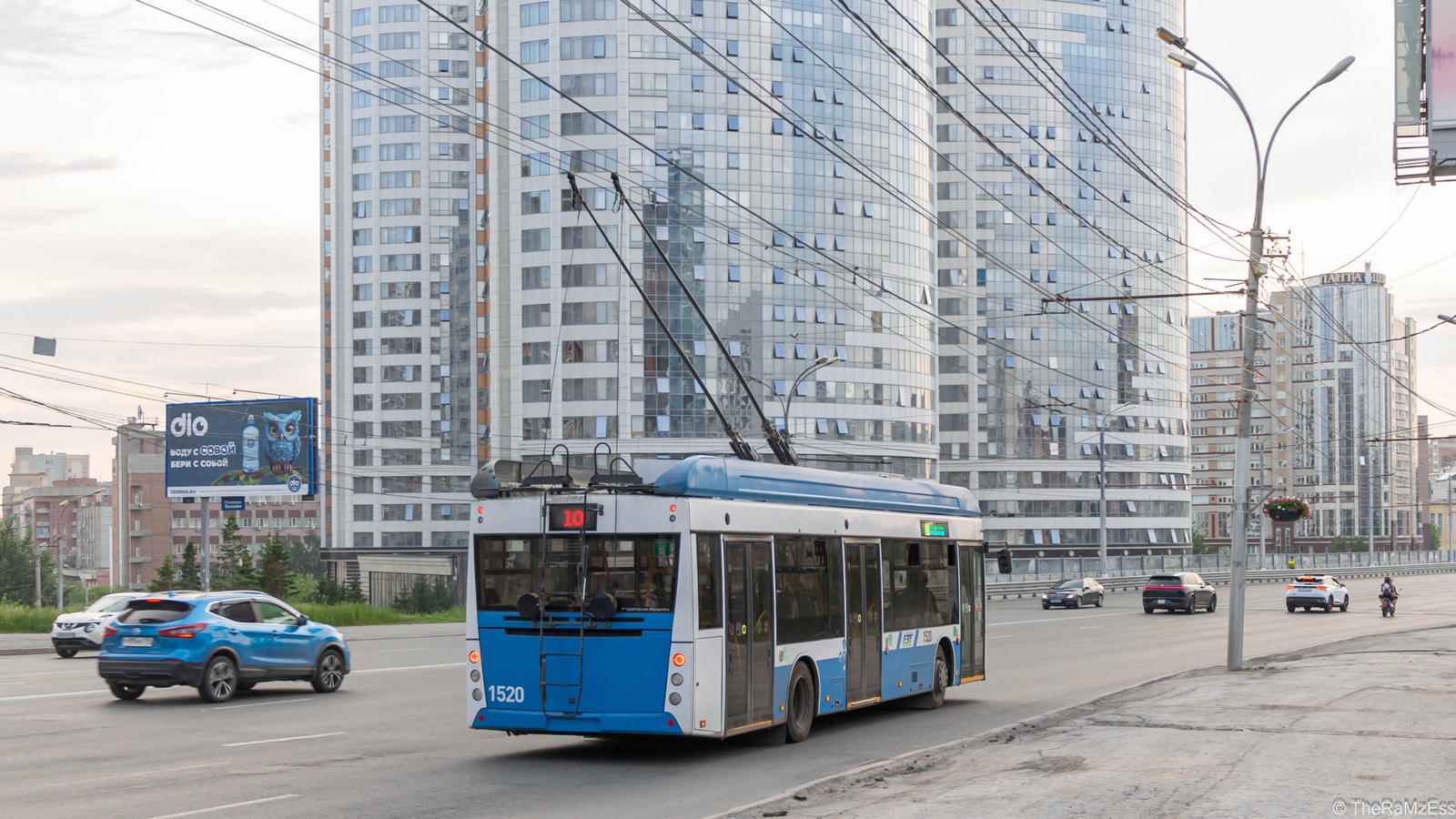 Новосибирск, УТТЗ-6241.01 «Горожанин» № 1520