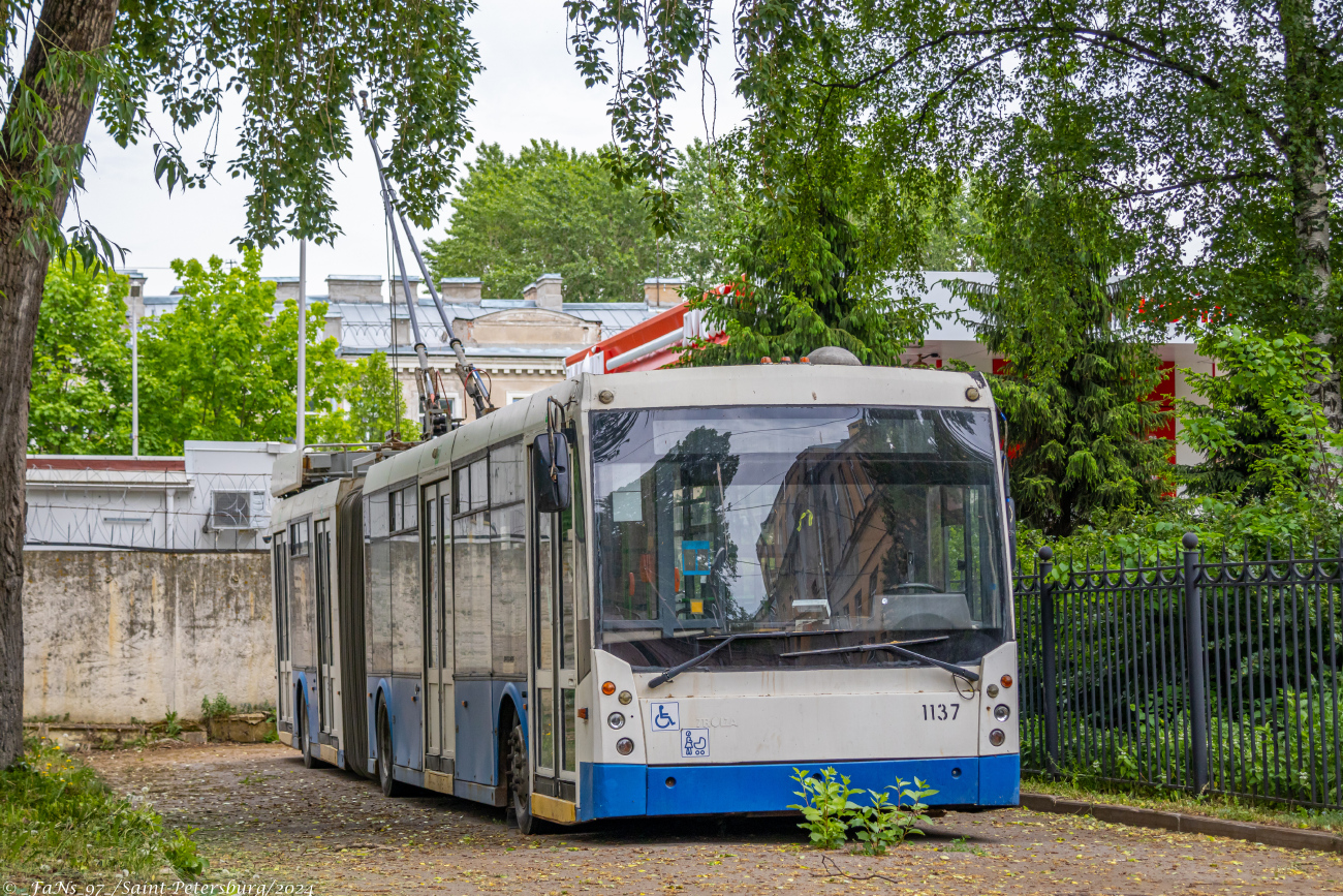 Pietari, Trolza-6206.01 “Megapolis” # 1137