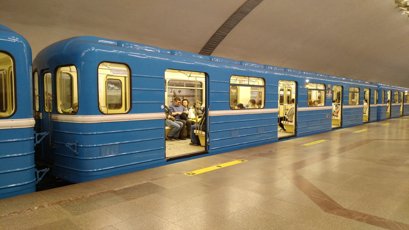 Новосибирск, 81-714.5 (ЛВЗ/ВМ) № 8268