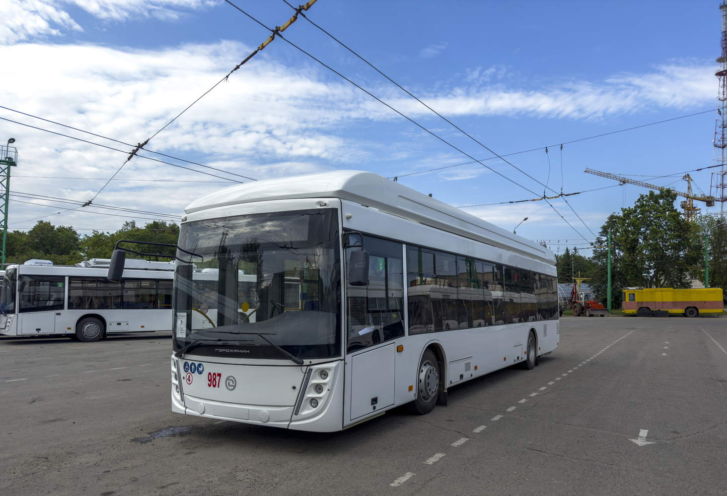 Новочебоксарск, УТТЗ-6241.01 «Горожанин» № 987