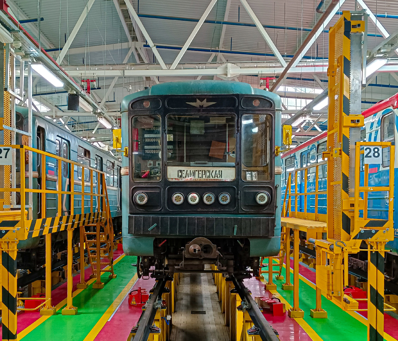 Москва, 81-717.5М (МВМ) № 2781