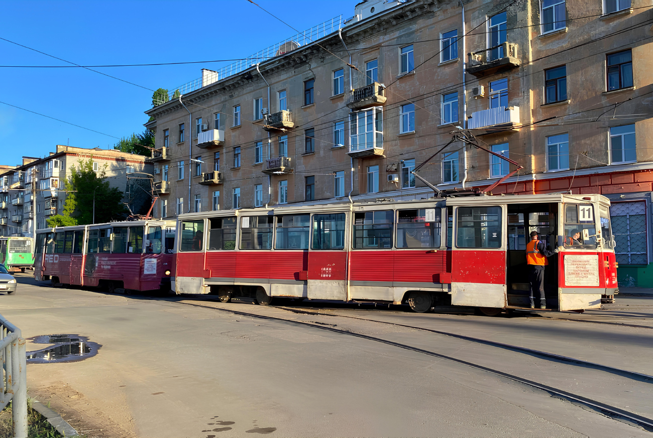 Saratov, 71-605 (KTM-5M3) N°. 1288