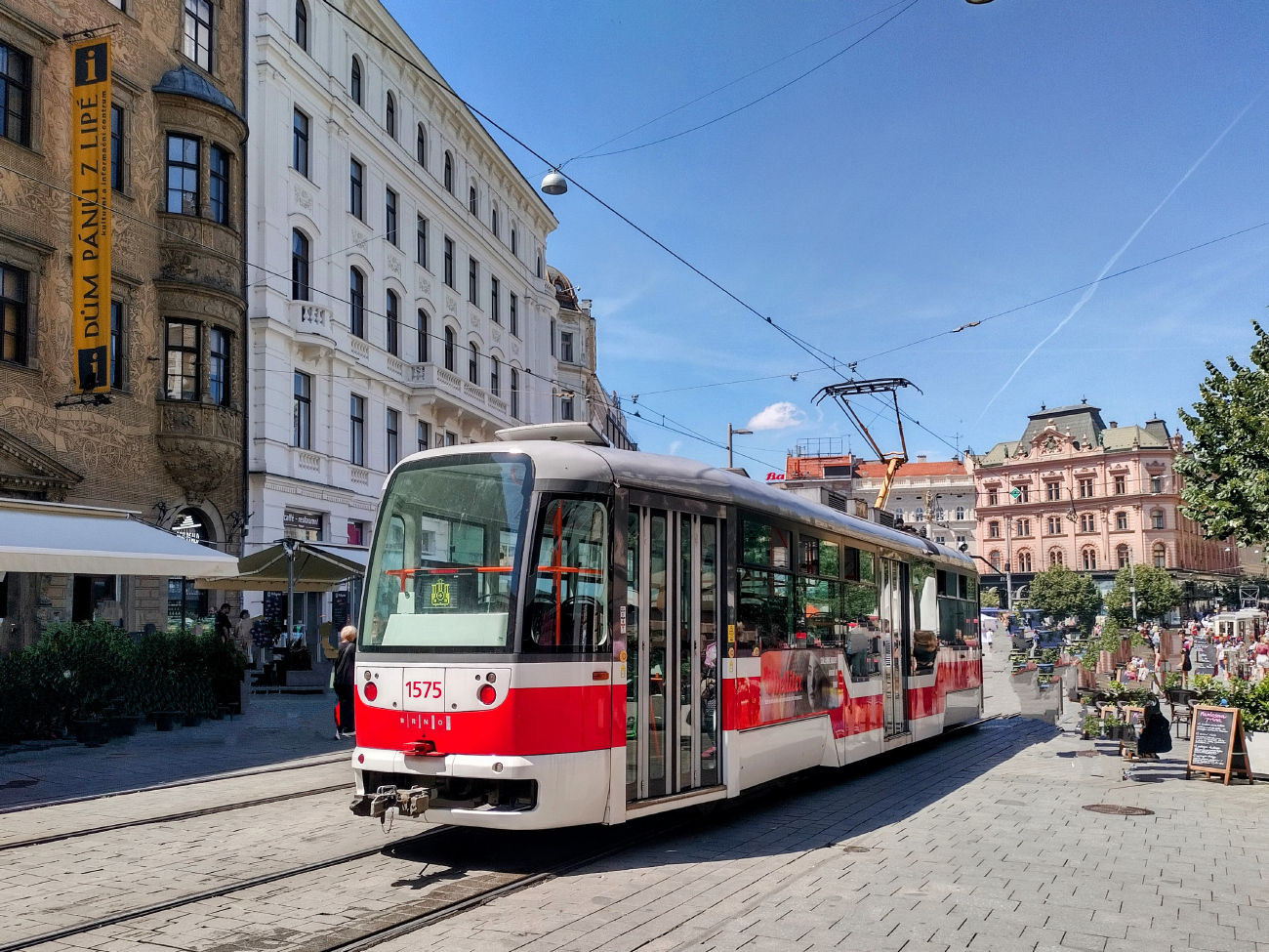 Брно, Vario LFR.E № 1575; Брно — Dopravní nostalgie 2024 a DOD Vozovna Slatina