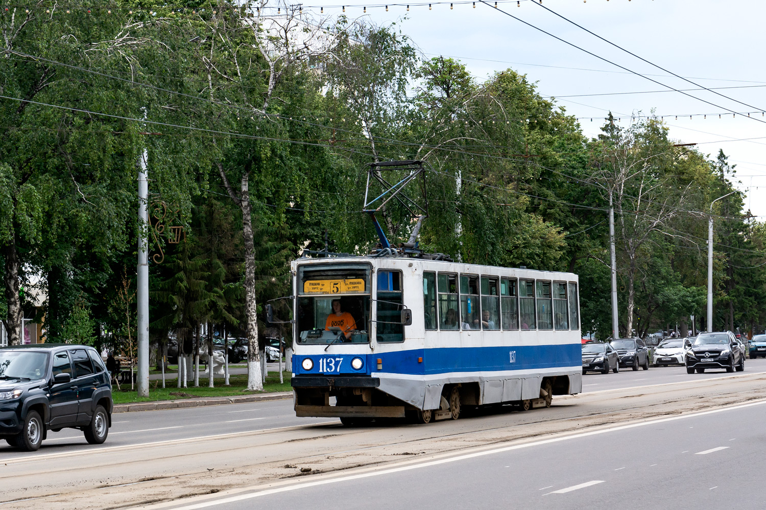 Ufa, 71-608K č. 1137