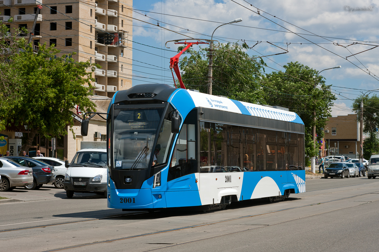 Волгоград, 71-911ЕМ «Львёнок» № 2001