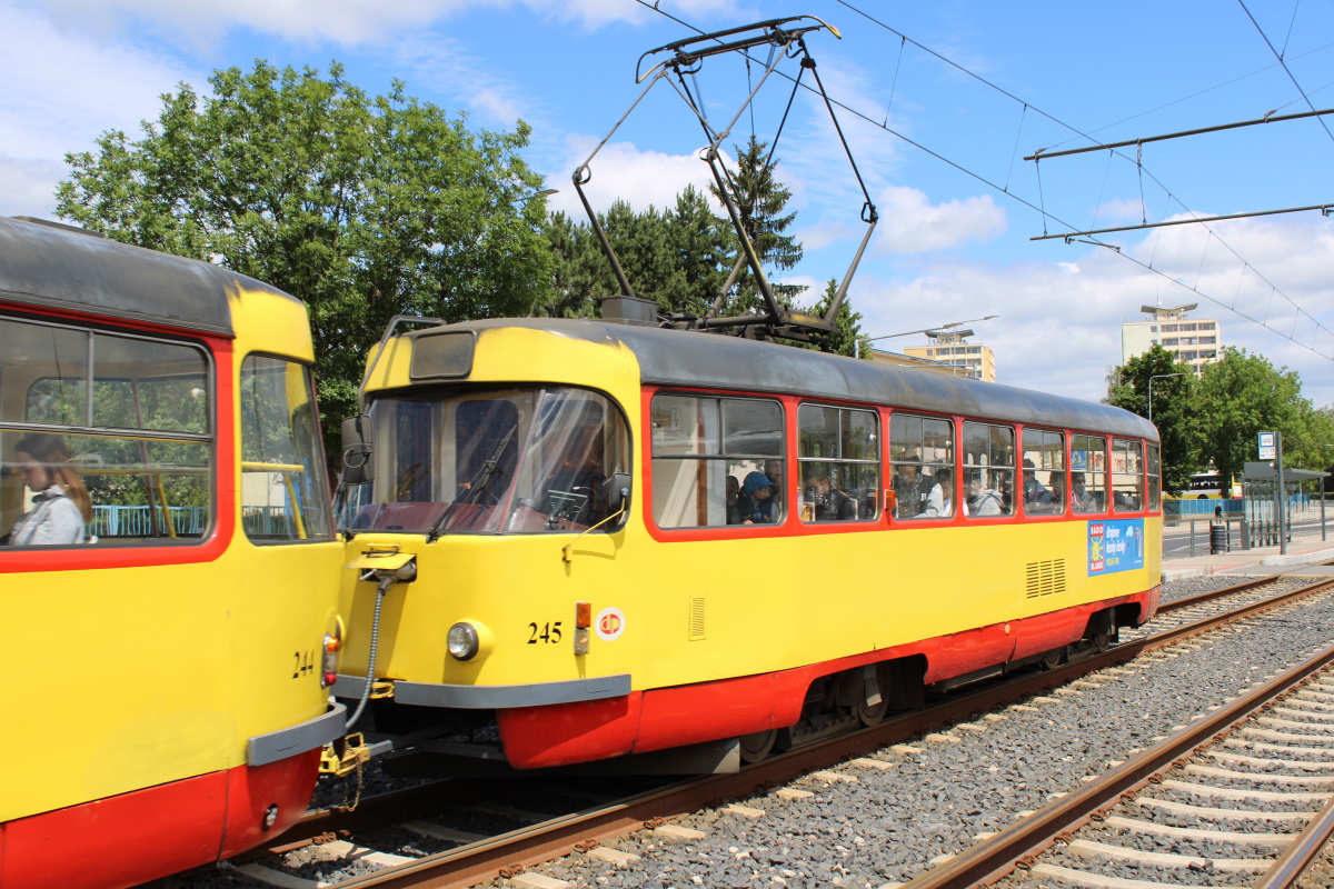 Мост ― Литвинов, Tatra T3M.3 № 245