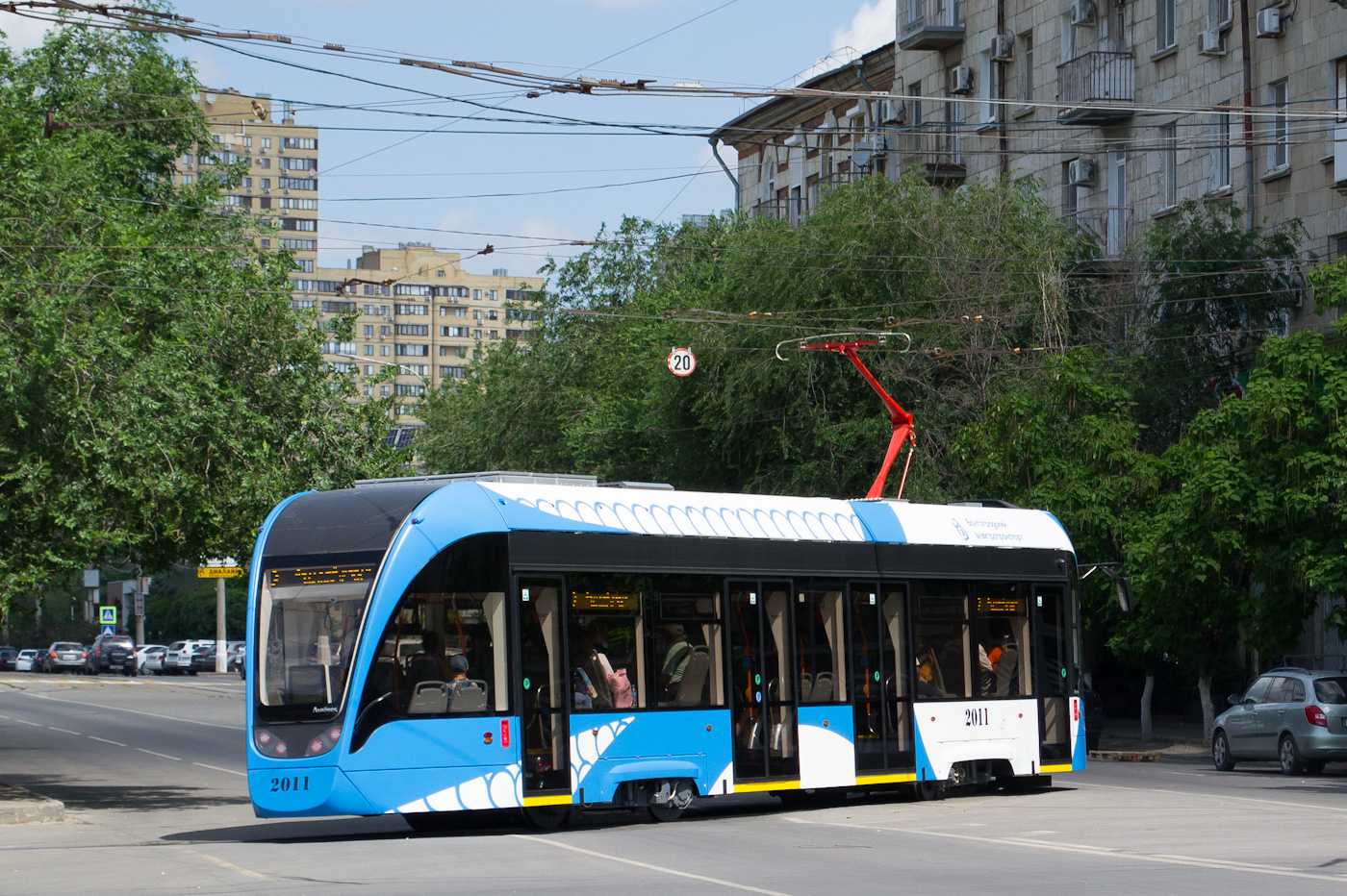 Волгоград, 71-911ЕМ «Львёнок» № 2011