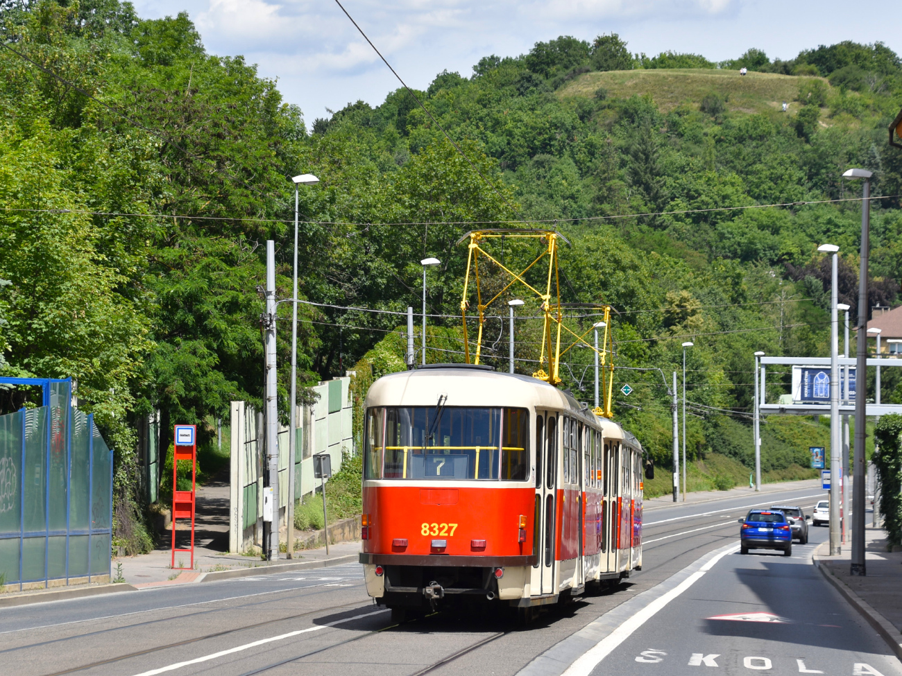 Прага, Tatra T3R.P № 8327
