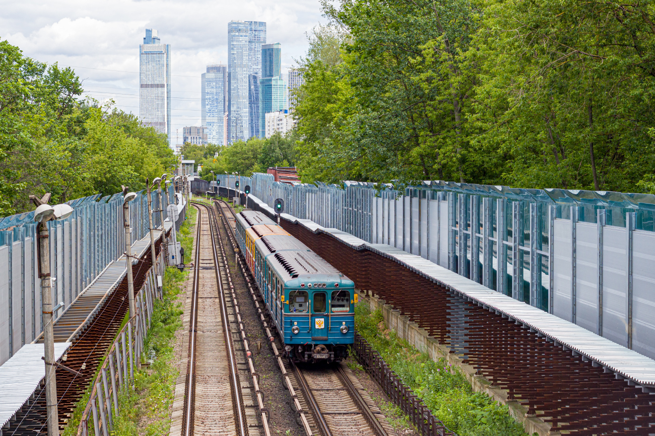 Москва, Еж3 № 5564; Москва — Метрополитен — [4] Филёвская линия