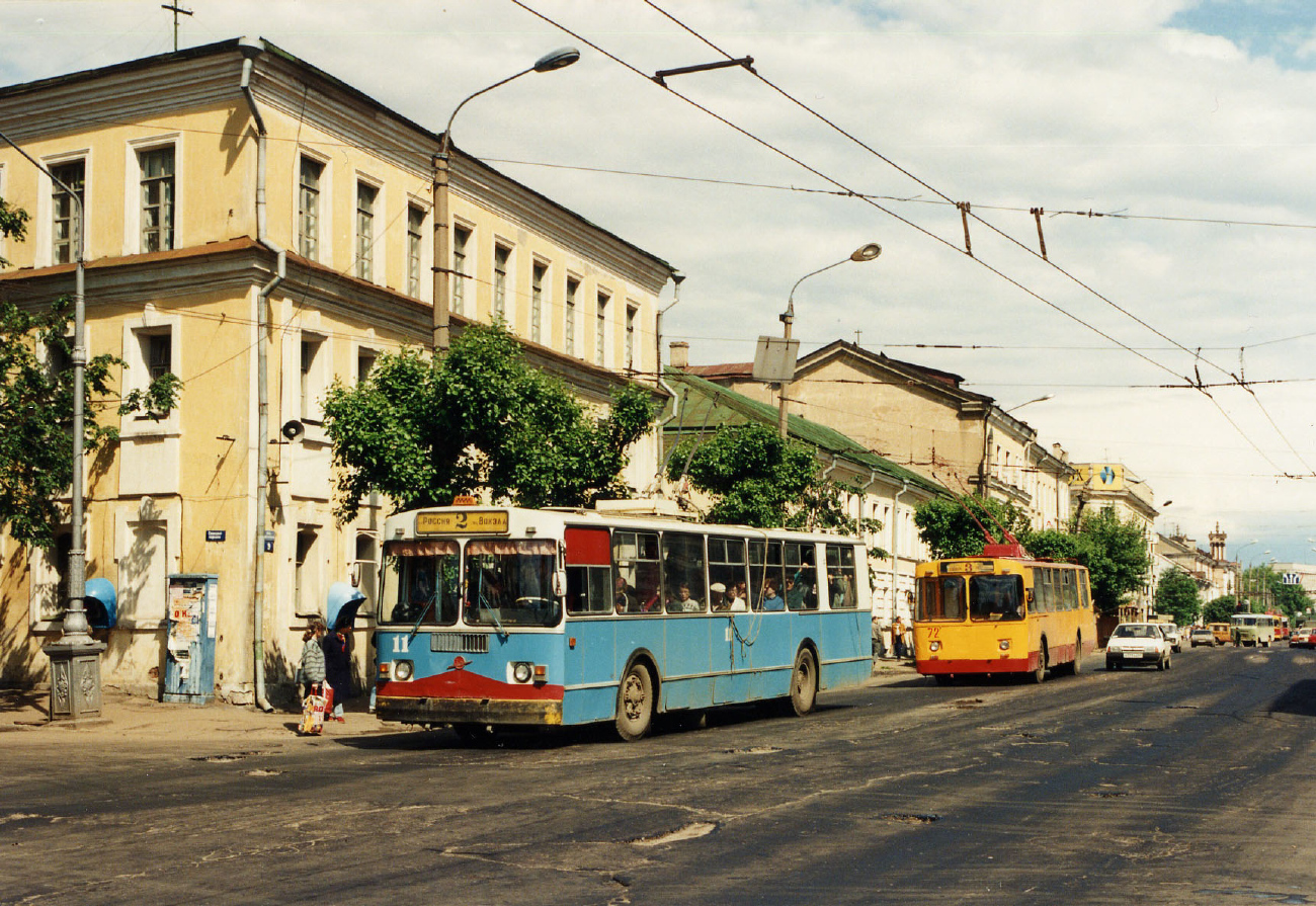 Тверь, ЗиУ-682Г10 № 11; Тверь — Тверской троллейбус в 1990-е гг.; Тверь — Троллейбусные линии: Центральный район