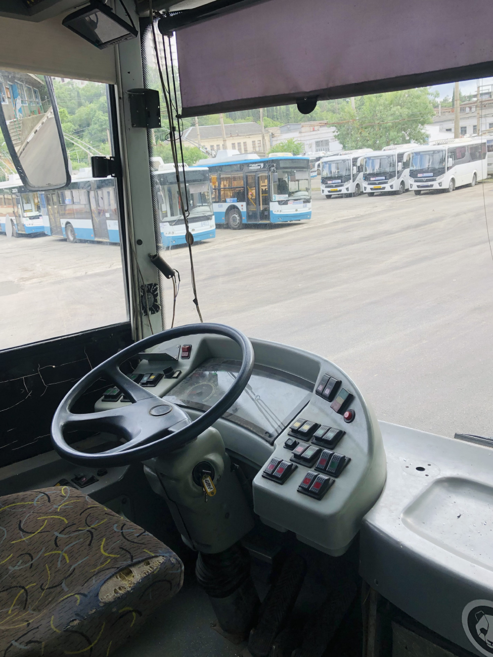 Крымский троллейбус, Богдан Т70115 № 6411