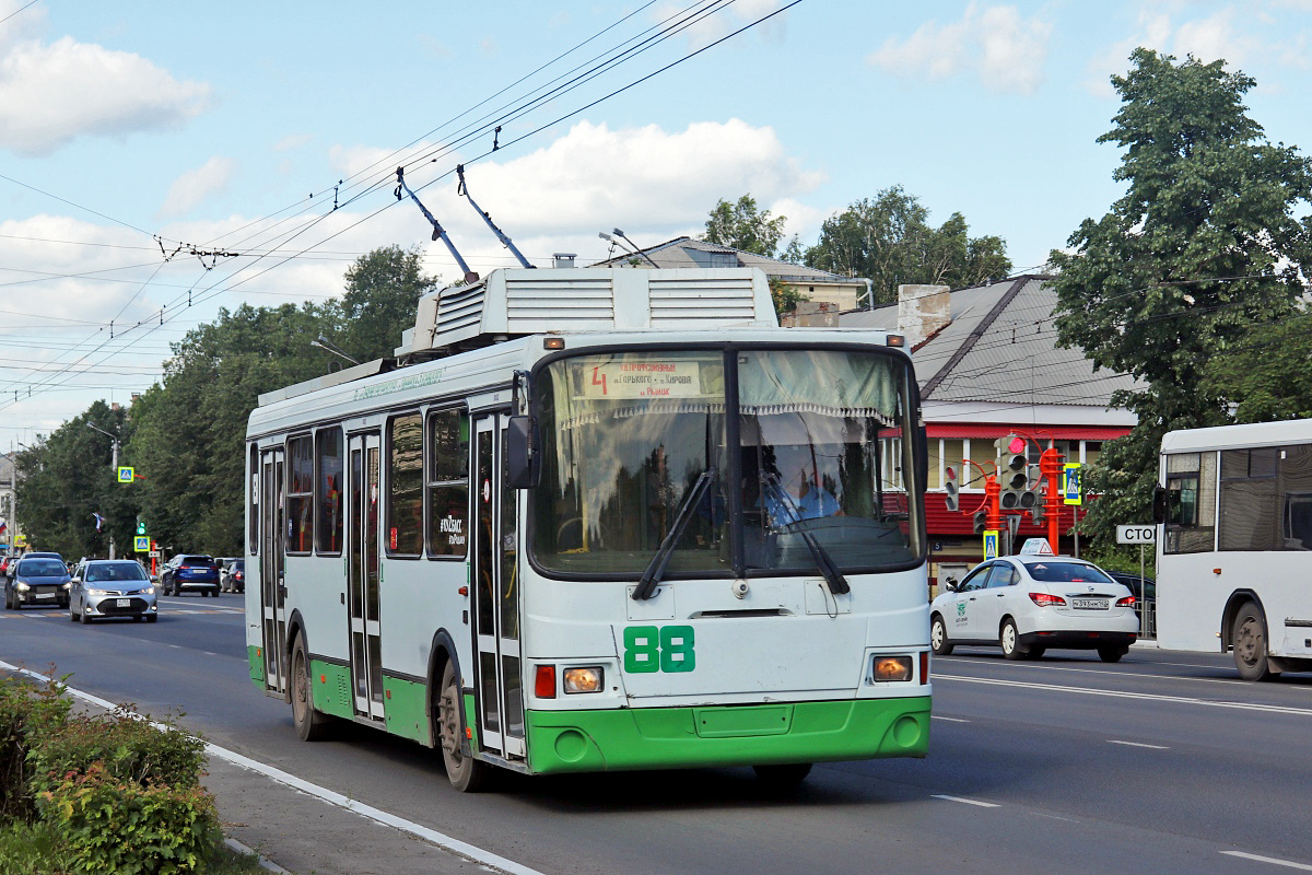 Leninsk-Kuznetskiy, LiAZ-5280 № 88 Leninsk-Kuznetskiy, LiAZ-5280 № 88