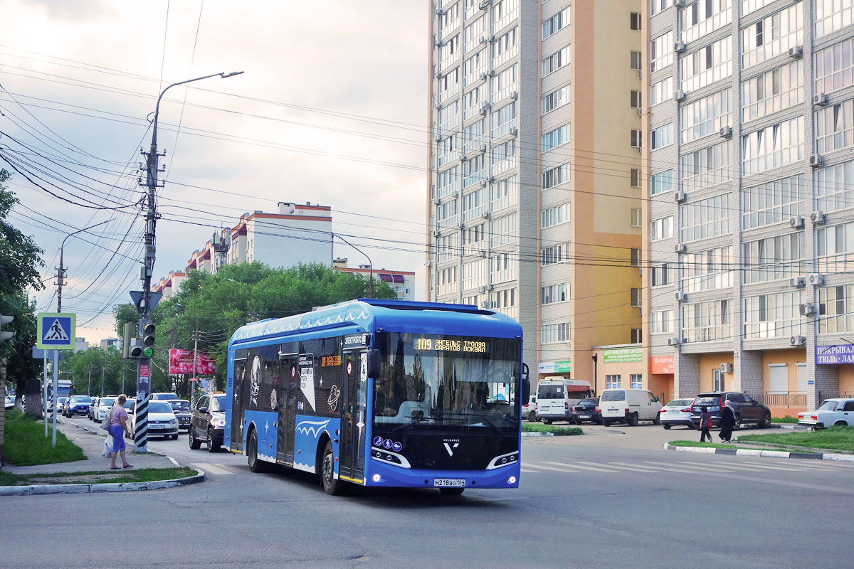 Энгельс, Volgabus-5270.E0 № М 218 ВО 164
