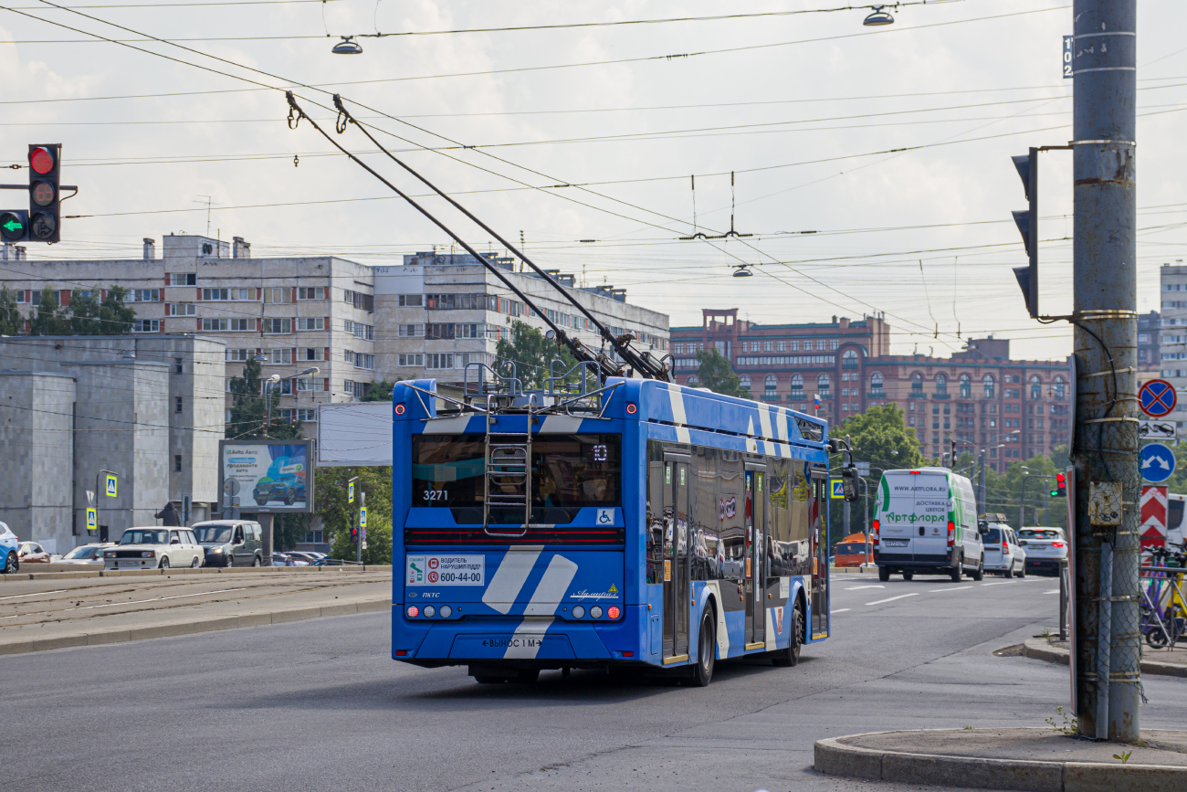 Санкт-Петербург, ПКТС-6281.00 «Адмирал» № 3271