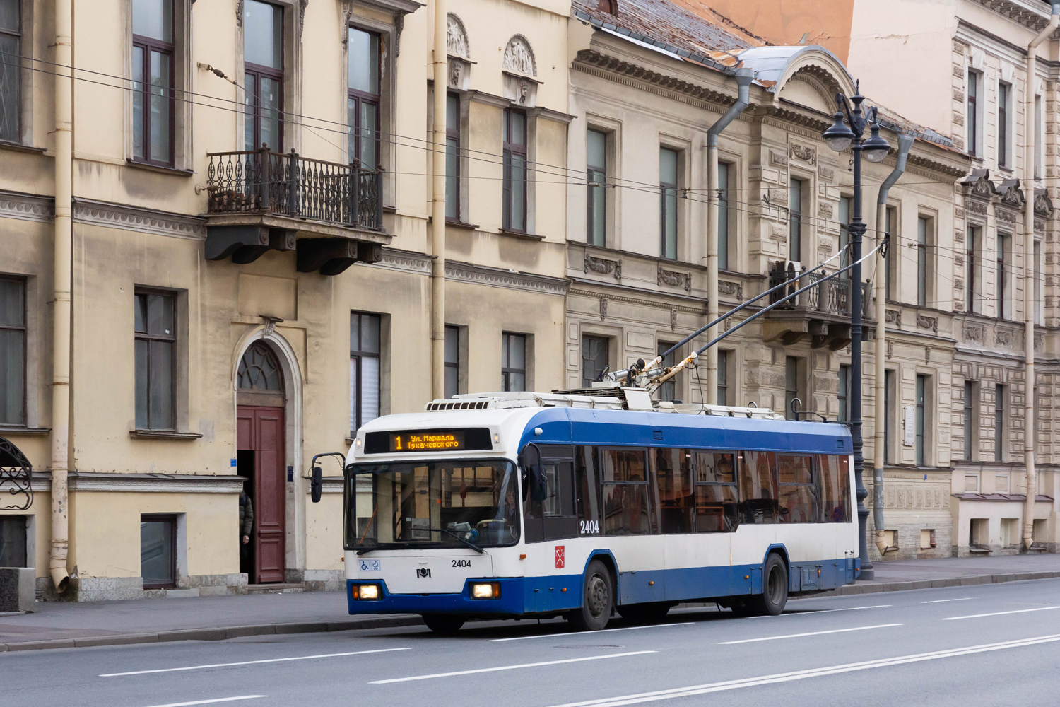 Санкт-Петербург, БКМ 321 № 2404 Санкт-Петербург, БКМ 321 № 2404