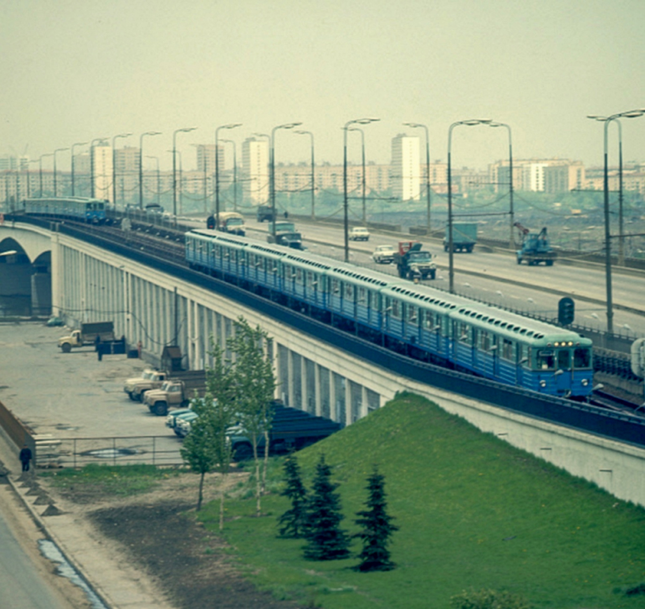 Maskva — Metro — Vehicles — Type E; Maskva — Metro — [2] Zamoskvoretskaya Line; Maskva — Metropolitan — historical photos (1933-1991)