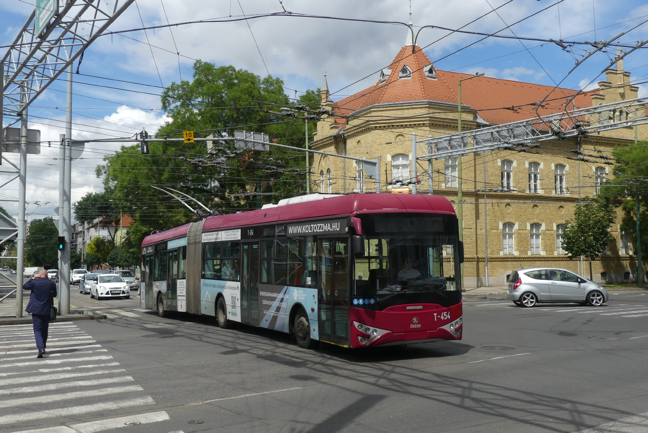 Сегед, Ikarus-Škoda Tr187.2 № T-454 Сегед, Ikarus-Škoda Tr187.2 № T-454