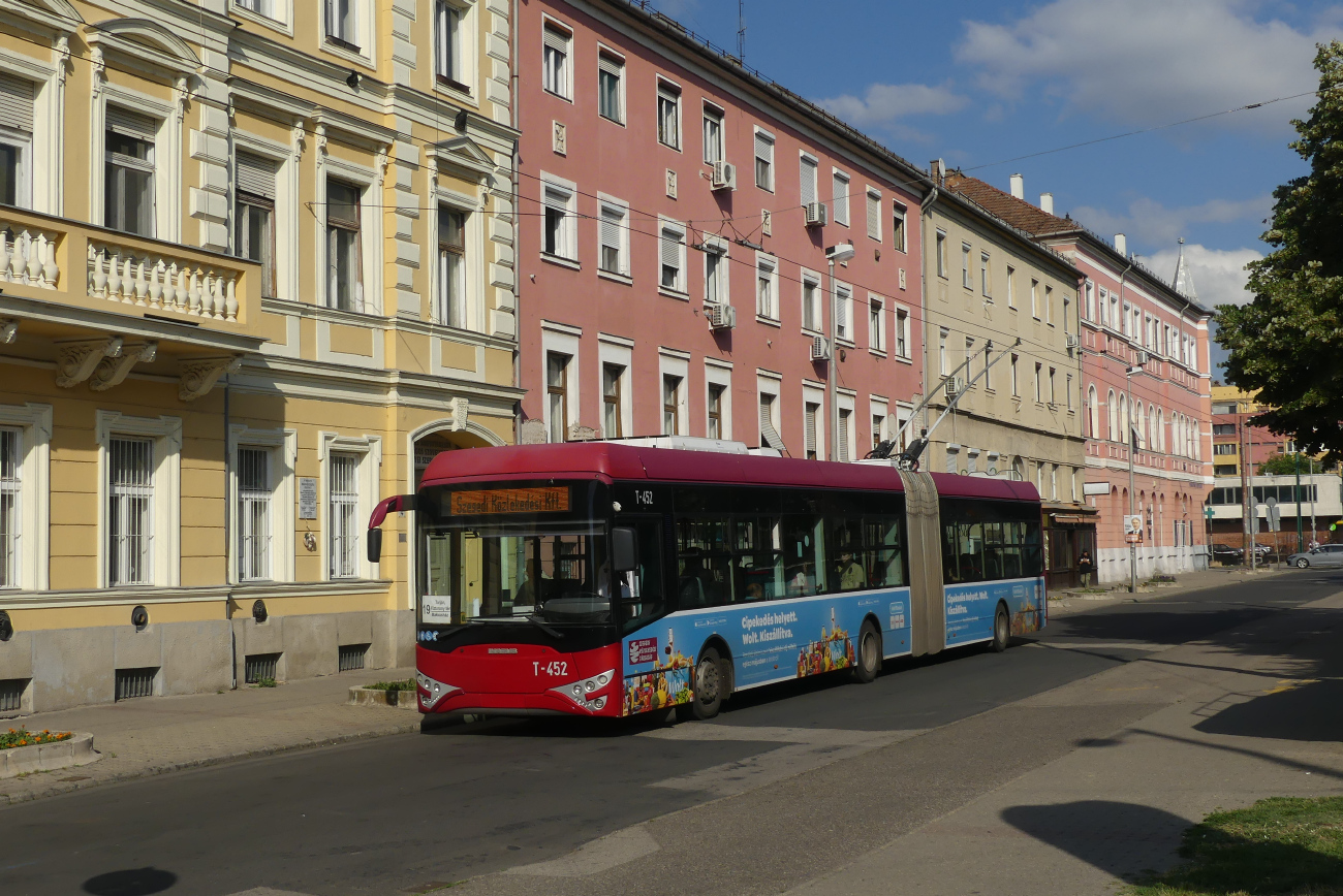 Szeged, Ikarus-Škoda Tr187.2 № T-452