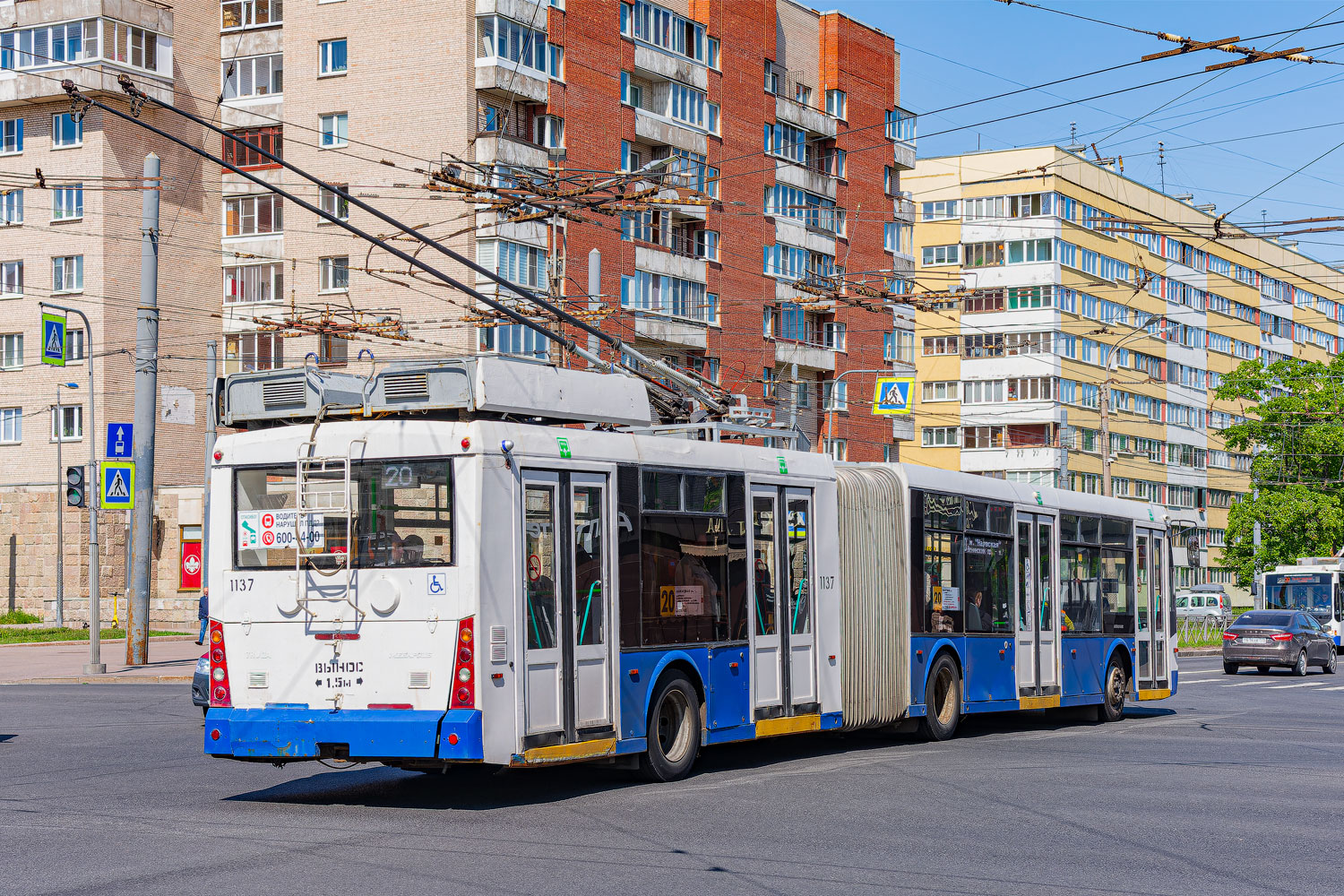 Sankt Petersburg, Trolza-6206.01 “Megapolis” Nr 1137