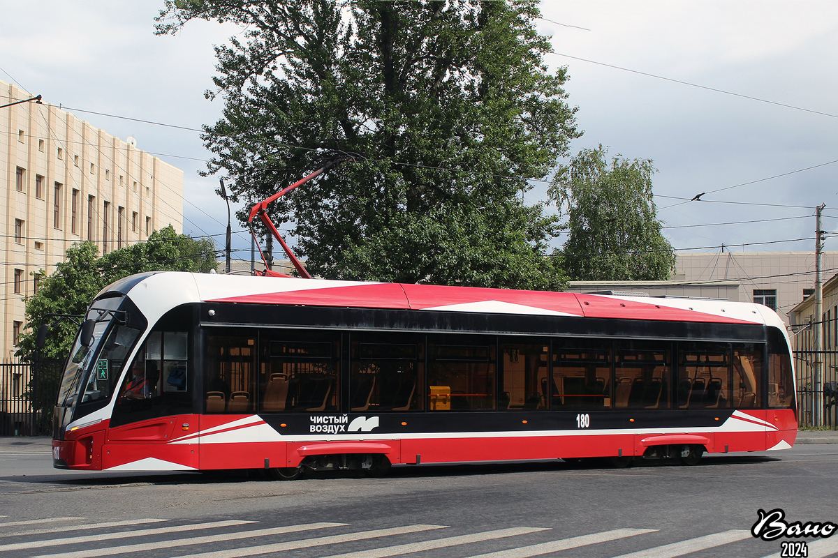 Череповец, 71-911ЕМ «Львёнок» № 180